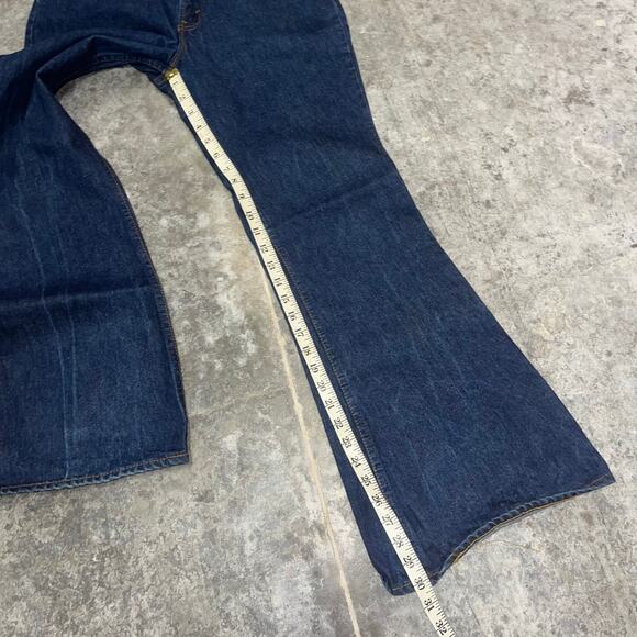 Vintage 70's Levi's 684 Bell Bottom Jeans - 31 x 30 - Picture 9 of 10